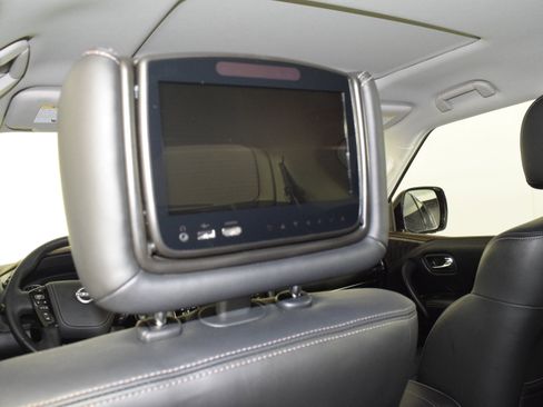 Used 2022 Nissan Armada Platinum w/ Captain's Chairs Package image 34