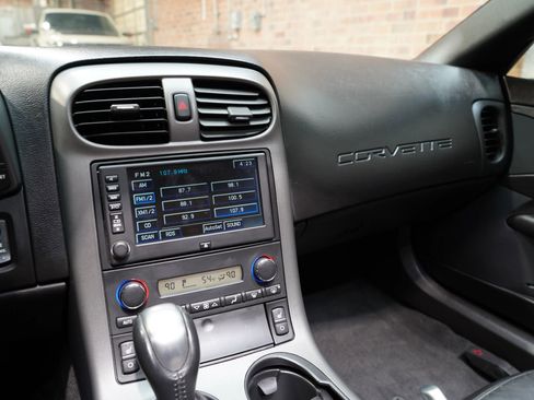 Used 2007 Chevrolet Corvette Coupe w/ Preferred Equipment Group image 63