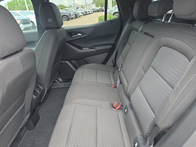 Used 2025 Chevrolet Equinox LT AWD/4WD image 11