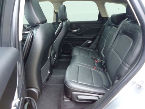 Used 2024 Lincoln Corsair Reserve w/ Equipment Group 201A image 28