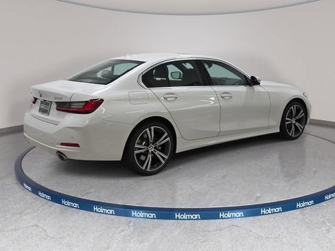 Certified 2024 BMW 330i xDrive Sedan w/ Premium Package AWD/4WD image 5