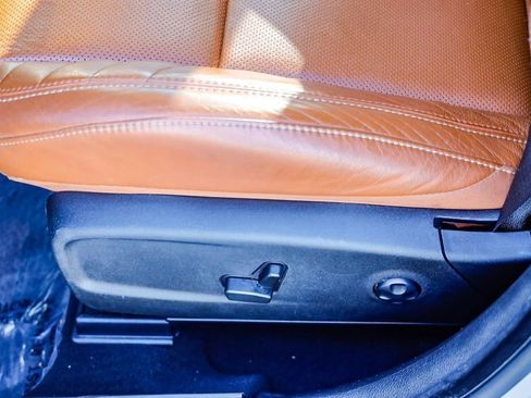 Used 2022 Dodge Charger SRT Hellcat w/ Harman/Kardon Audio Group image 23