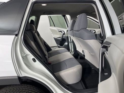 Used 2024 Toyota RAV4 XLE image 48