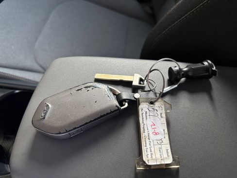 Used 2025 Kia K4 FWD image 17