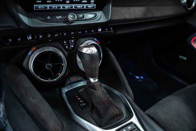 Used 2018 Chevrolet Camaro ZL1 RWD image 26
