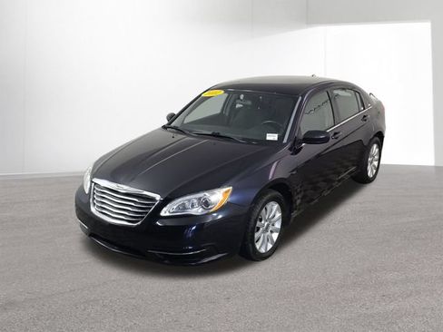 Used 2012 Chrysler 200 Touring FWD image 42