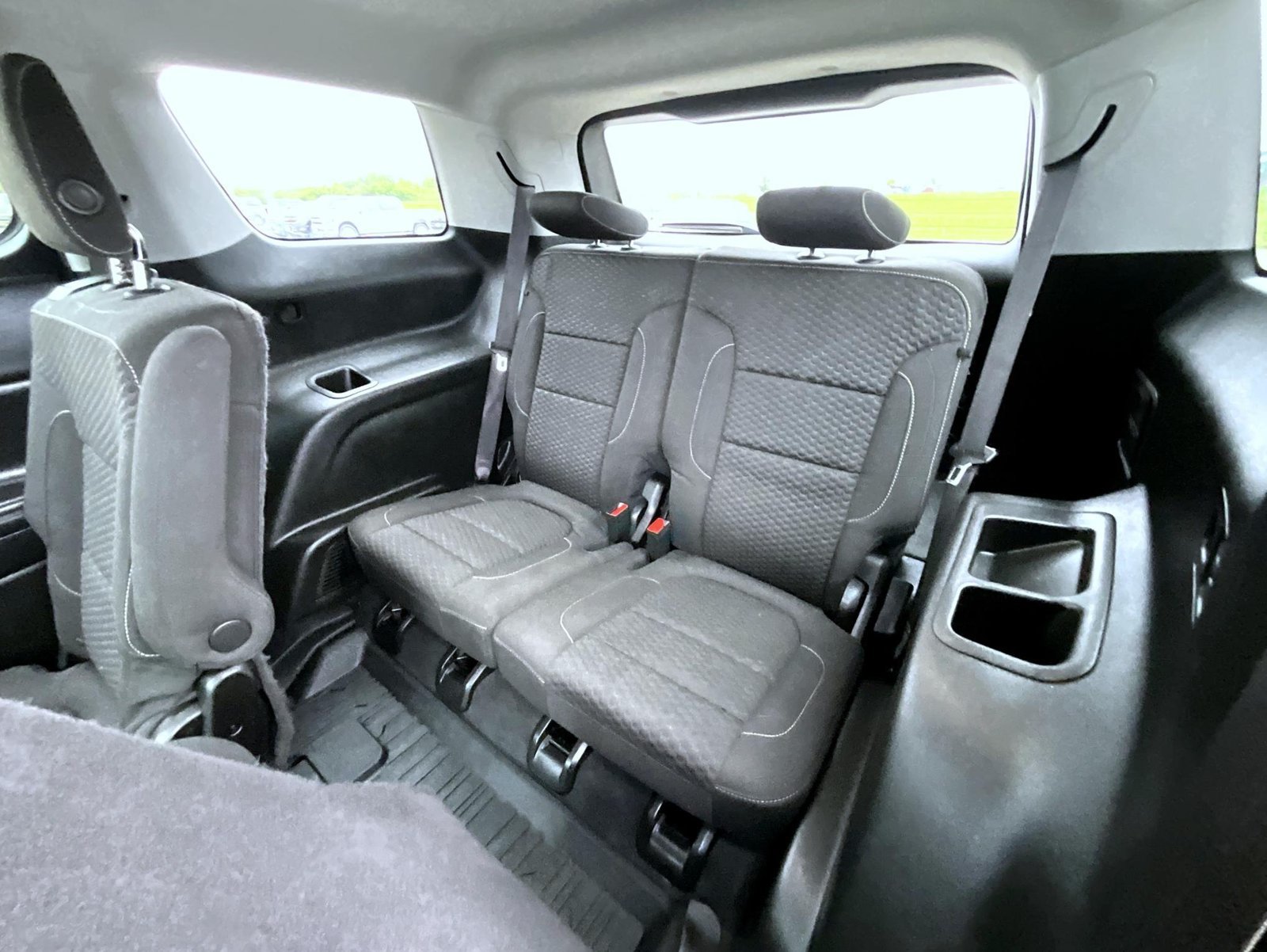 Used 2017 GMC Acadia SLE FWD image 27