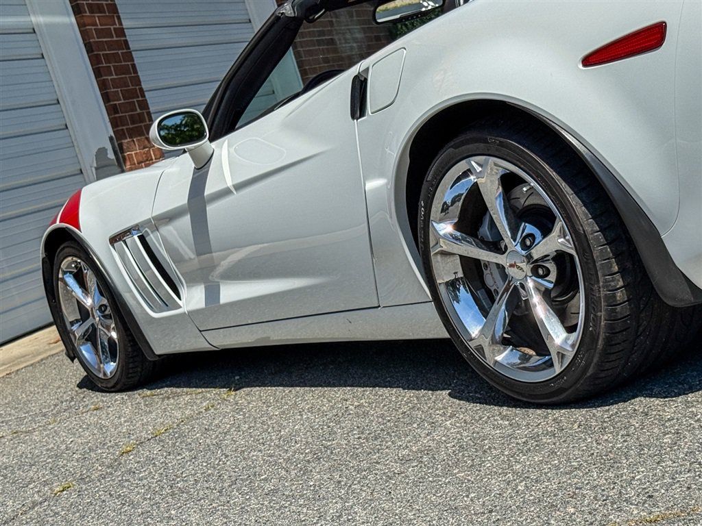 Used 2010 Chevrolet Corvette Grand Sport w/ Preferred Equipment Group RWD image 21