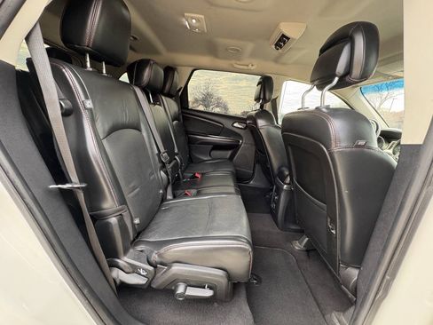 Used 2019 Dodge Journey GT AWD/4WD image 16