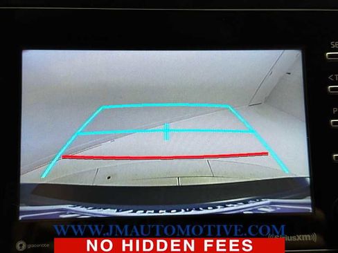 Used 2023 Toyota Camry SE image 31