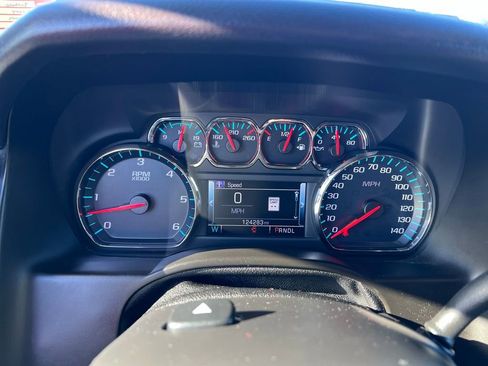 Used 2019 Chevrolet Tahoe LT image 46