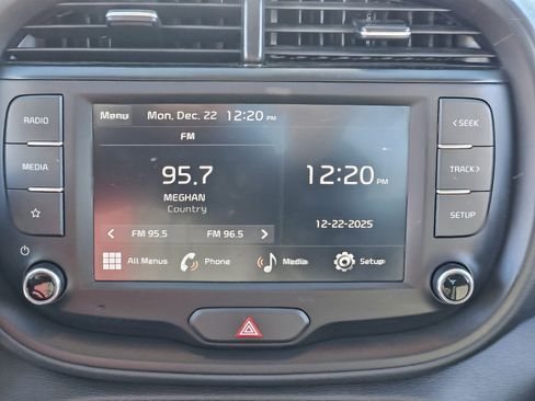 Used 2024 Kia Soul LX w/ Option Group 015 image 21