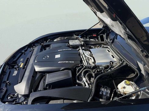 Used 2021 Mercedes-Benz AMG GT Roadster image 52