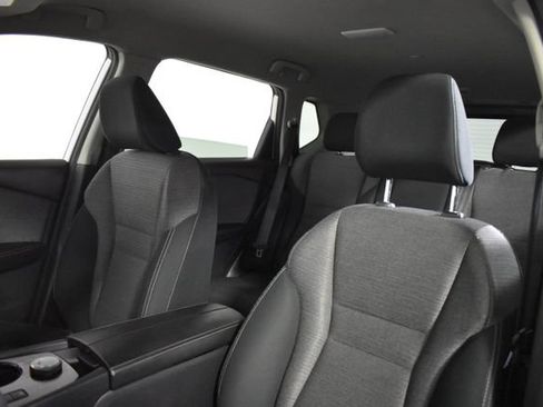 Used 2022 Nissan Rogue SV AWD/4WD image 10
