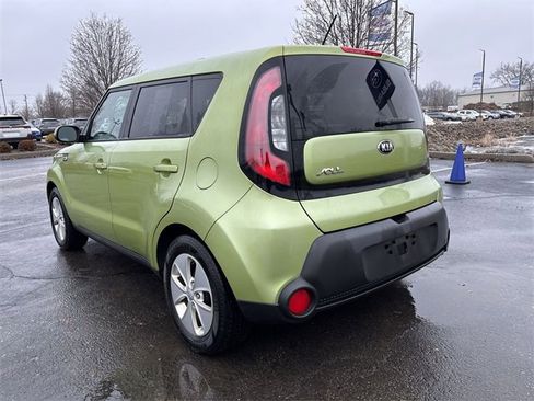 Used 2016 Kia Soul image 9