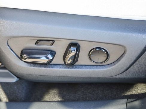 New 2026 Lexus RX 450h AWD image 19