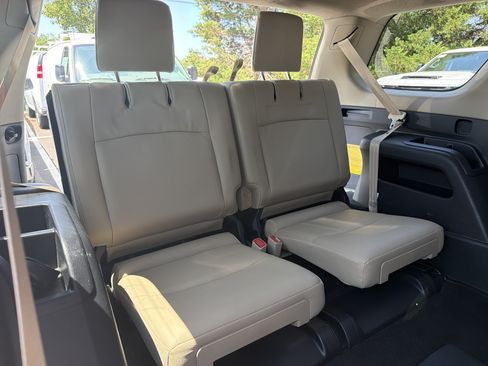 Used 2021 Toyota 4Runner Limited AWD/4WD image 33