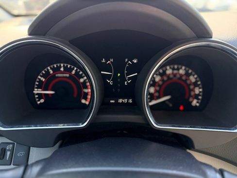 Used 2013 Toyota Highlander SE image 12