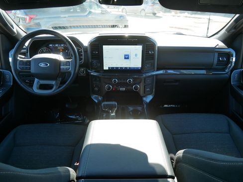 Certified 2022 Ford F150 XLT w/ Equipment Group 302A High image 10