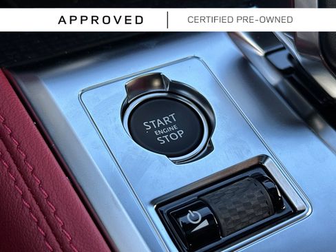Used 2025 Jaguar F-PACE R-Dynamic S AWD/4WD image 15