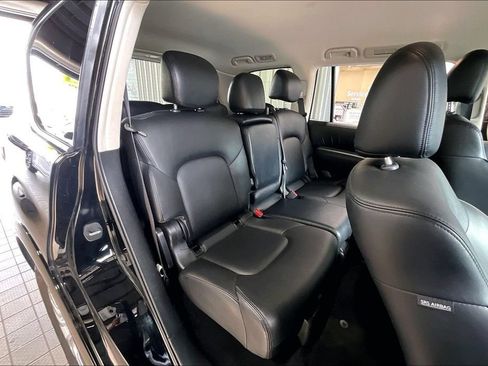 Used 2024 Nissan Armada SV AWD/4WD image 15