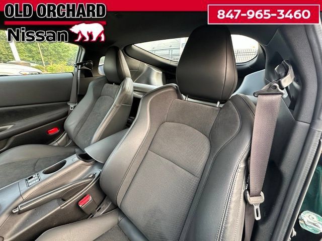 Used 2025 Nissan Z Performance w/ Floor Mat Package RWD image 13
