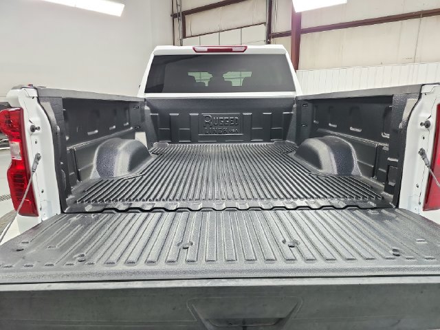 Used 2025 Chevrolet Silverado 2500 LT AWD/4WD image 41