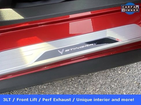 Used 2021 Chevrolet Corvette Stingray Premium Conv w/ Battery Protection Package image 33