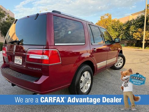 Used 2014 Lincoln Navigator 4WD image 12
