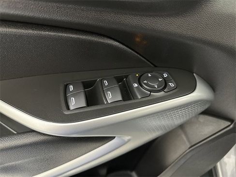 Used 2025 Chevrolet Trax LS w/ Driver Confidence Package image 24