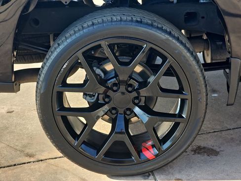 Used 2021 Chevrolet Silverado 1500 Custom w/ LPO, Dark Essentials Package image 38