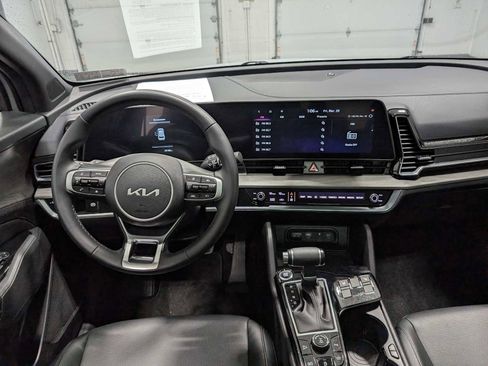 Certified 2024 Kia Sportage X-Line w/ X-Line Premium Package image 18