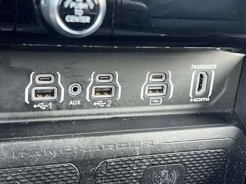 Used 2025 RAM 1500 Limited AWD/4WD image 28