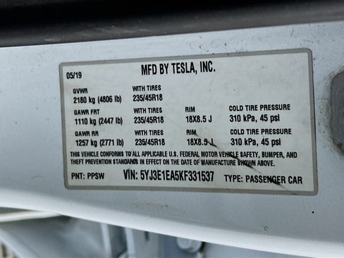 Used 2019 Tesla Model 3 Long Range image 12