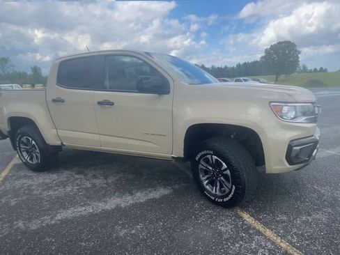 Certified 2022 Chevrolet Colorado Z71 AWD/4WD image 2