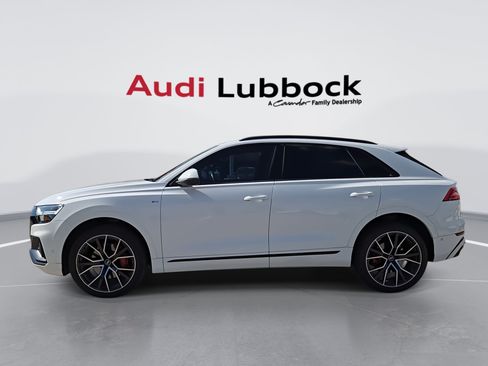 Used 2022 Audi Q8 Premium Plus AWD/4WD image 5