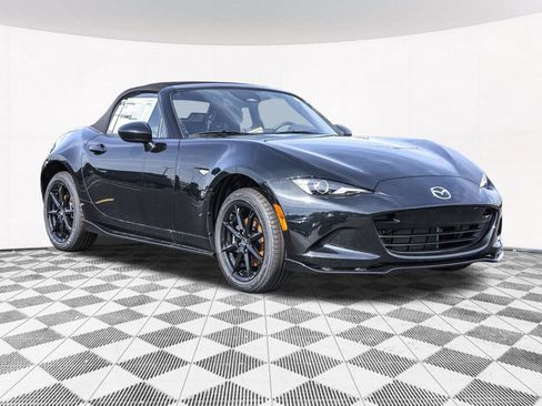 New 2026 MAZDA MX-5 Miata Sport w/ Appearance Package RWD image 11