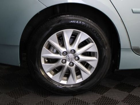 Used 2012 Toyota Prius Prime Plug-In Hybrid FWD image 5