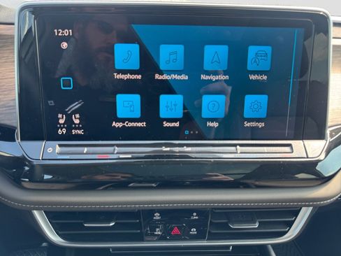 New 2026 Volkswagen Atlas SEL AWD/4WD image 17