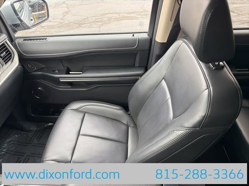 Used 2024 Ford Expedition XLT image 20