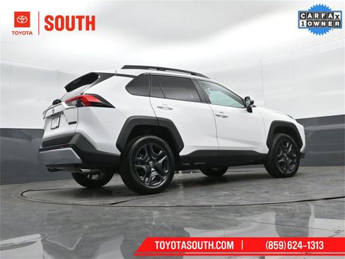 Used 2024 Toyota RAV4 Adventure image 40