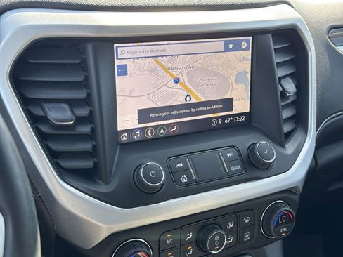 Used 2023 GMC Acadia SLT image 24