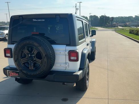 Used 2020 Jeep Wrangler Unlimited Sport S image 8