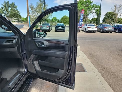 Used 2024 Chevrolet Tahoe LT AWD/4WD image 18