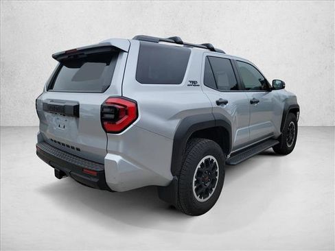 Used 2025 Toyota 4Runner TRD Off-Road image 5