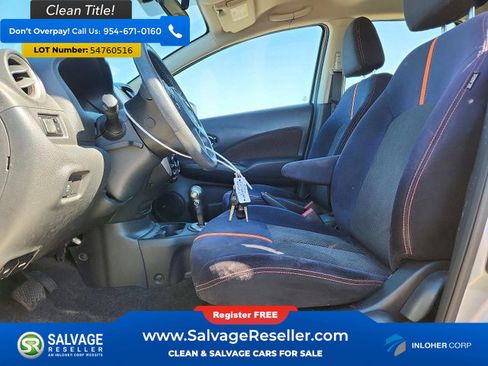 Used 2015 Nissan Versa Note SR FWD image 9
