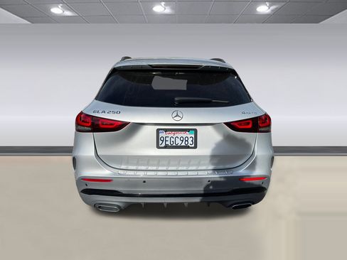 Used 2022 Mercedes-Benz GLA 250 4MATIC image 5