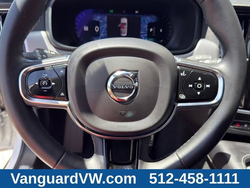 Used 2022 Volvo S90 B6 R-Design w/ Advanced Package AWD/4WD image 18