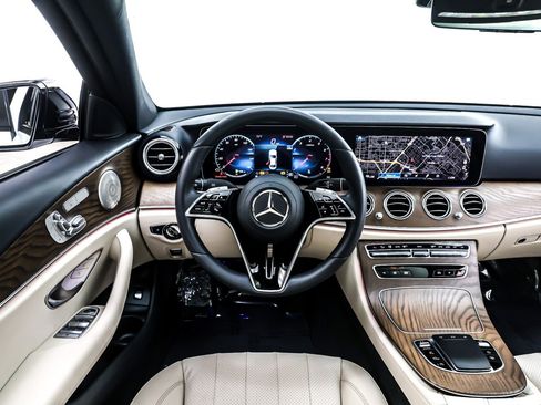 Certified 2022 Mercedes-Benz E 350 Sedan image 7