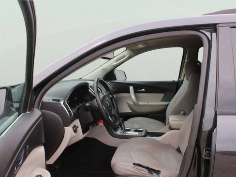 Used 2007 GMC Acadia SLE w/ Convenience Package FWD image 8